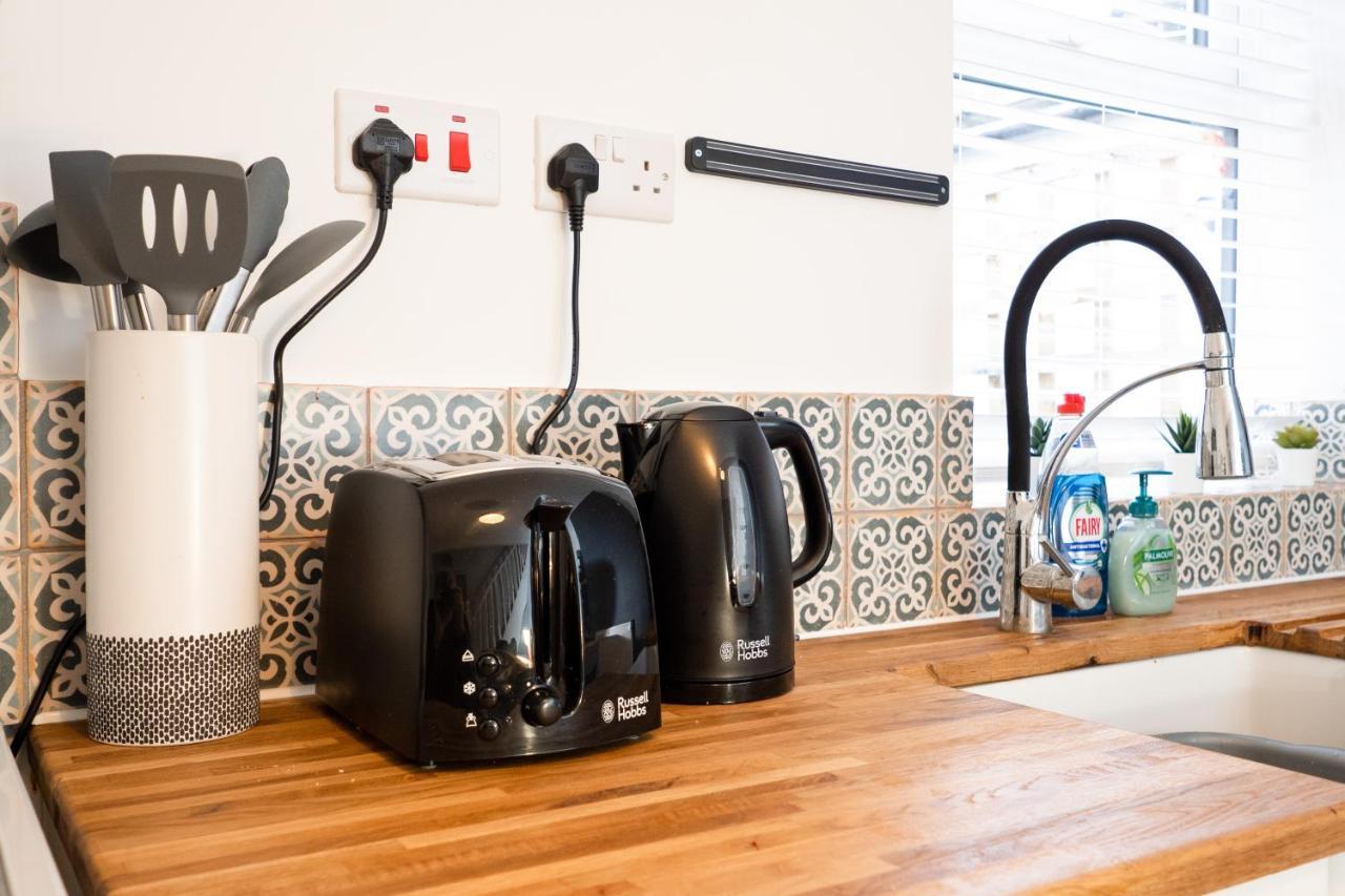 Stunning 2-Bedroom Home In City Centre With Wi-Fi! Royal Tunbridge Wells Exteriér fotografie