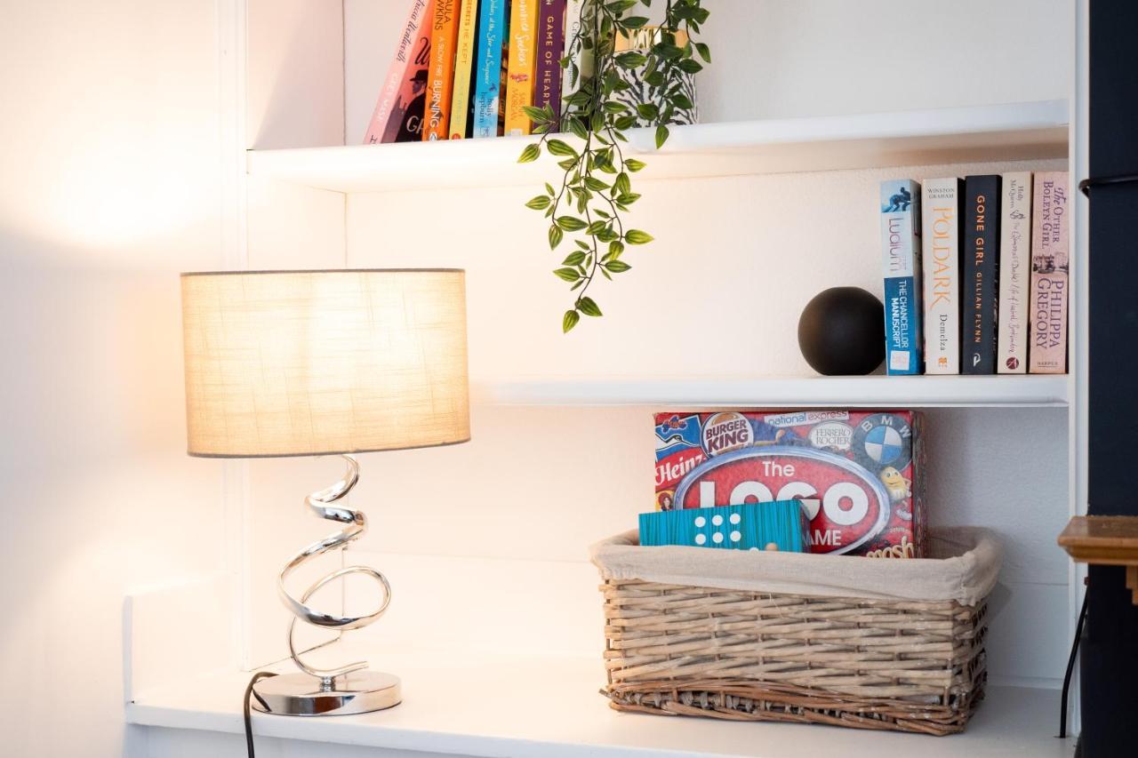 Stunning 2-Bedroom Home In City Centre With Wi-Fi! Royal Tunbridge Wells Exteriér fotografie
