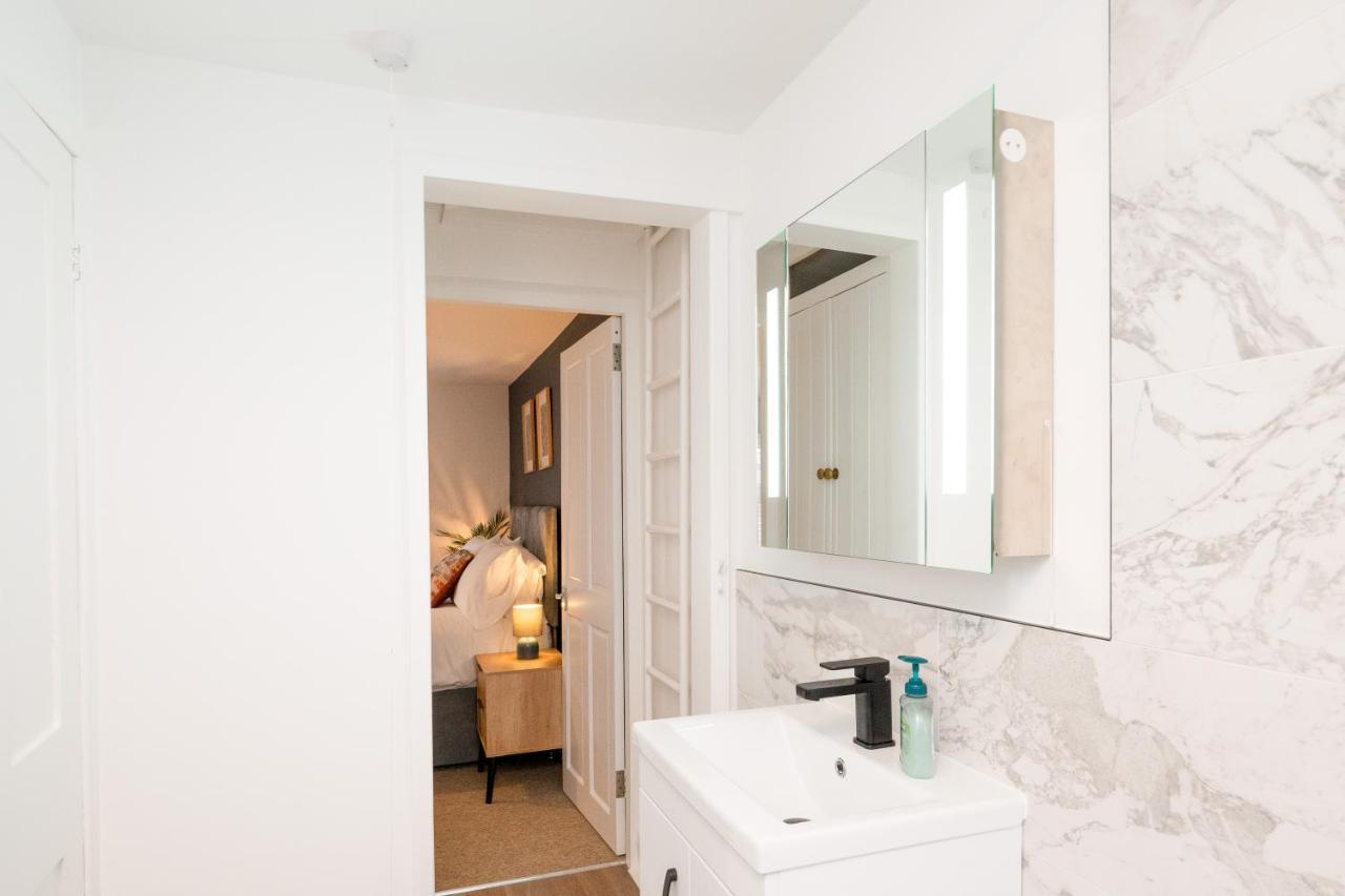 Stunning 2-Bedroom Home In City Centre With Wi-Fi! Royal Tunbridge Wells Exteriér fotografie