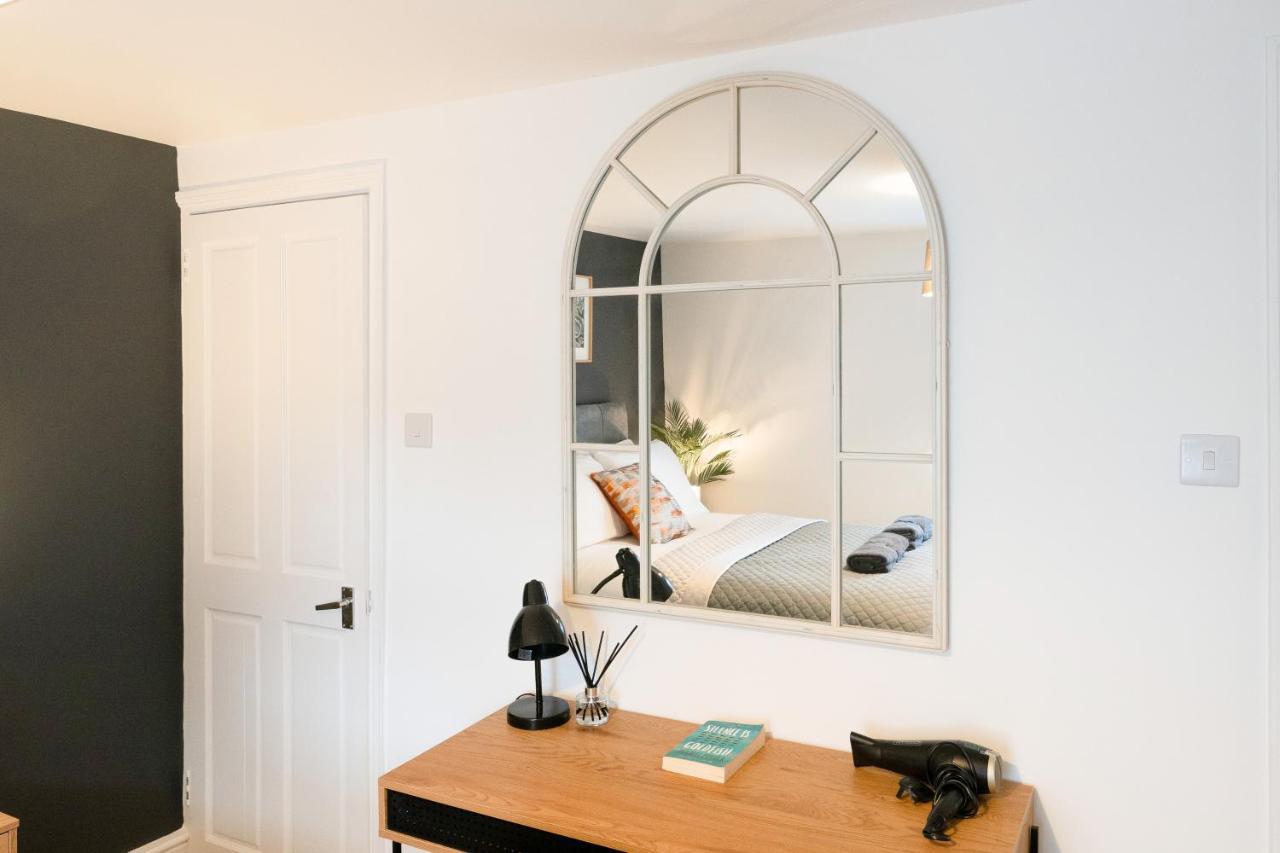 Stunning 2-Bedroom Home In City Centre With Wi-Fi! Royal Tunbridge Wells Exteriér fotografie